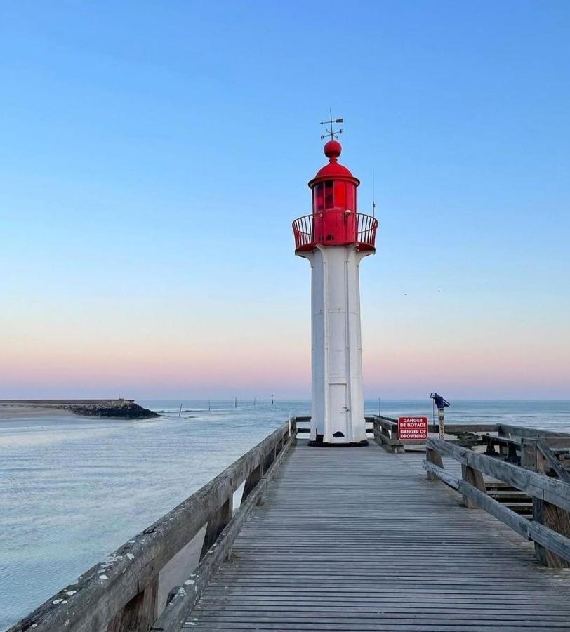 Appartement Le grand large  à Trouville-sur-Mer Extérieur photo
